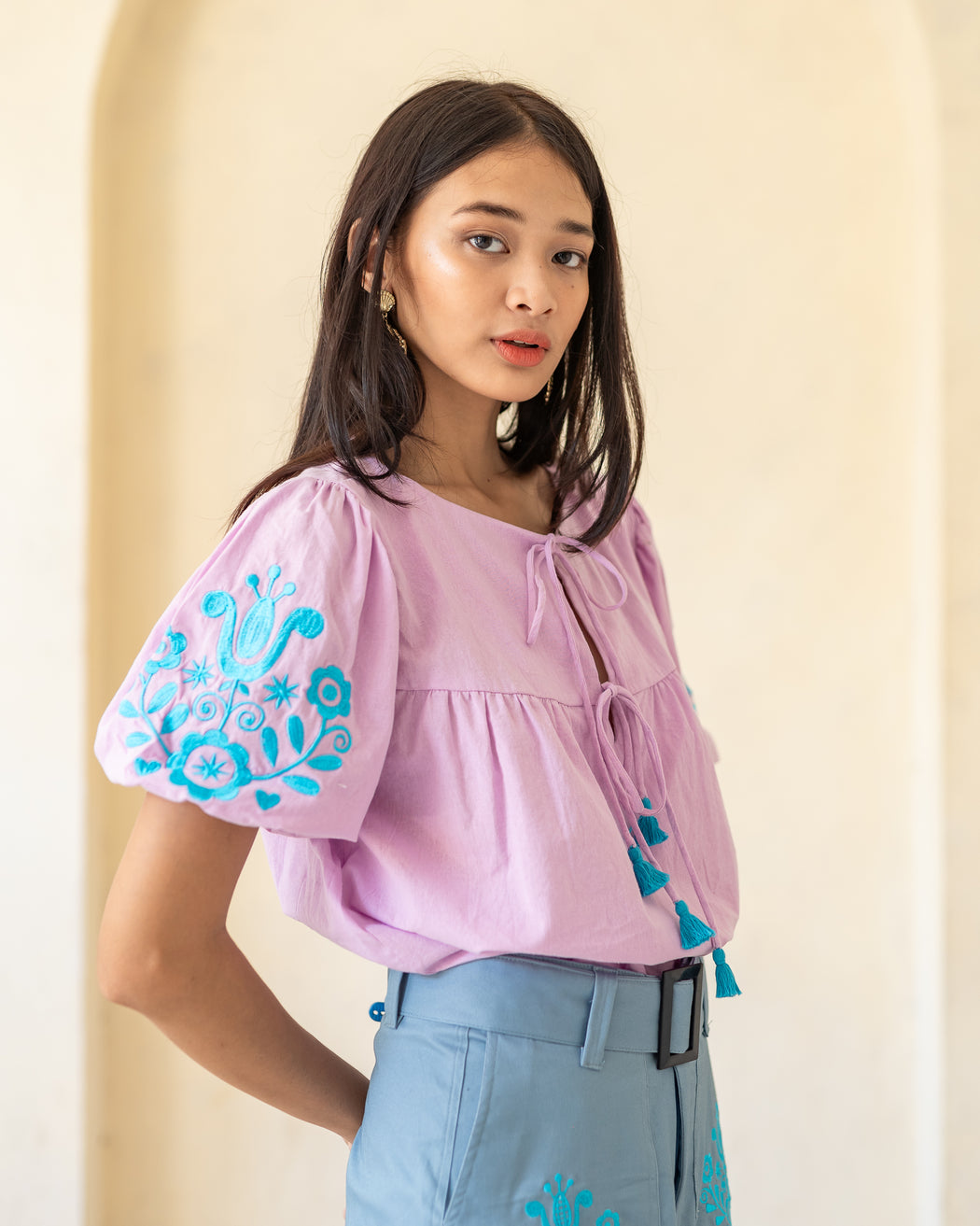 Madeline Embroidered Puff Sleeve Top - Lilac