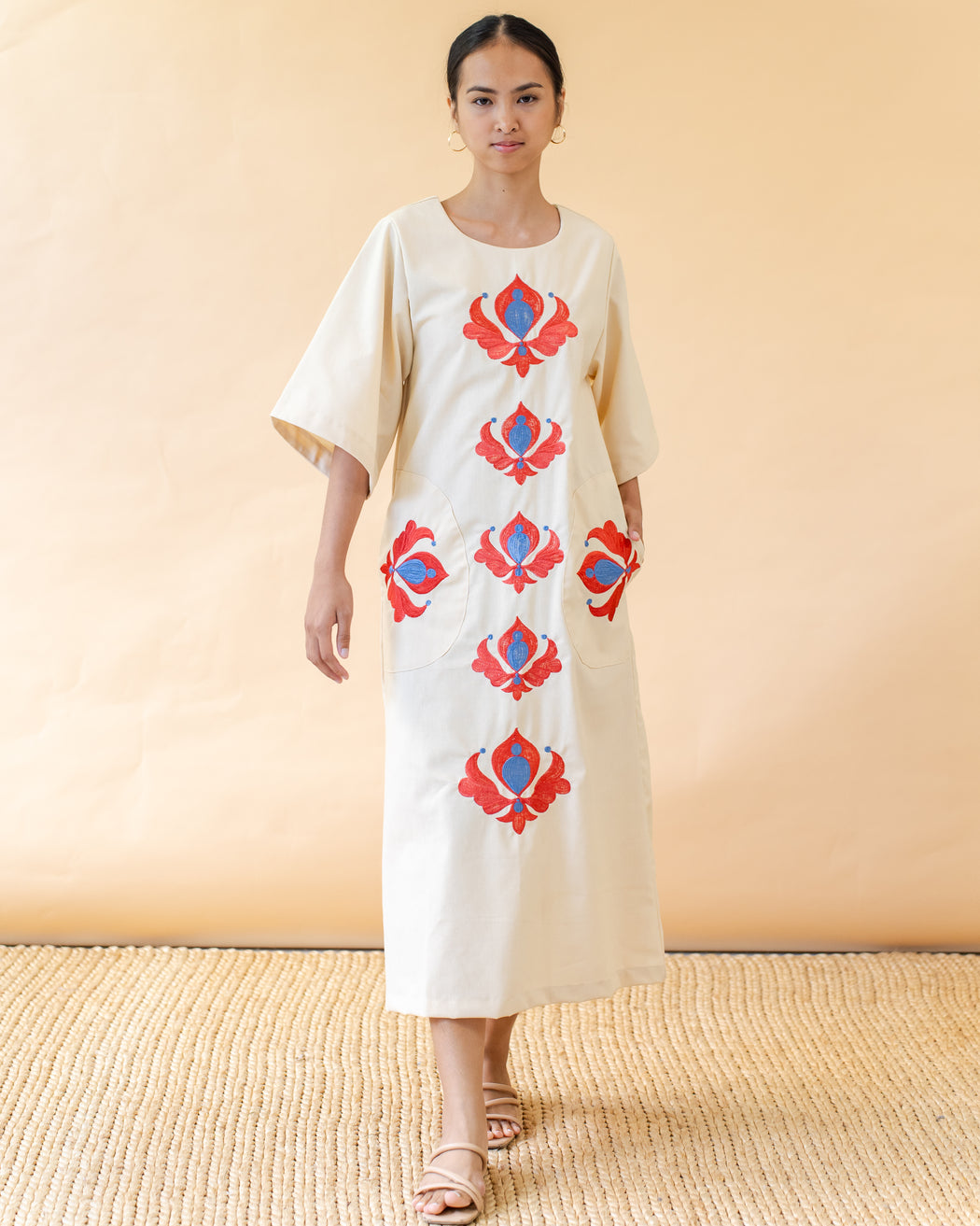 Esperanza Embroidered Dress- Beige