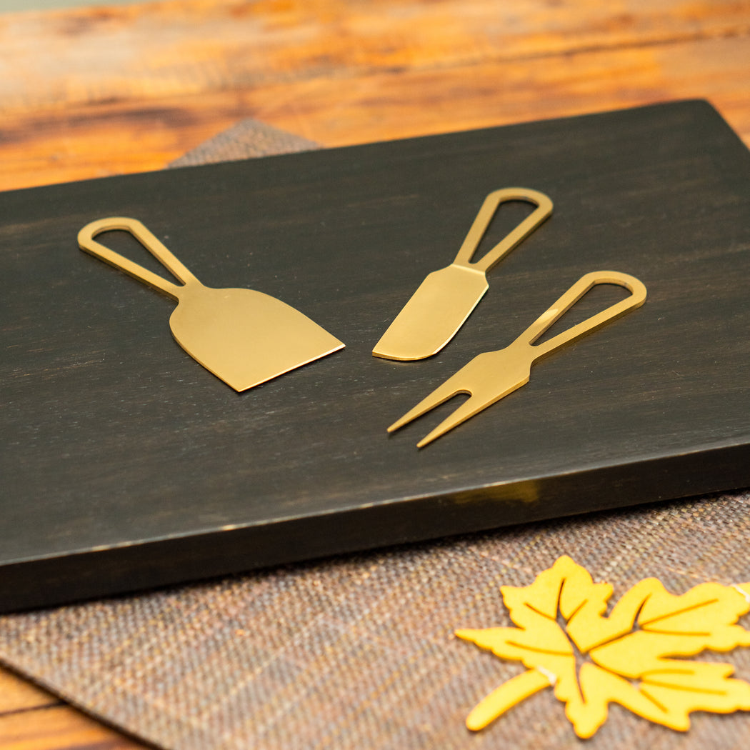 Clara Cheese Board with Cheese Knives